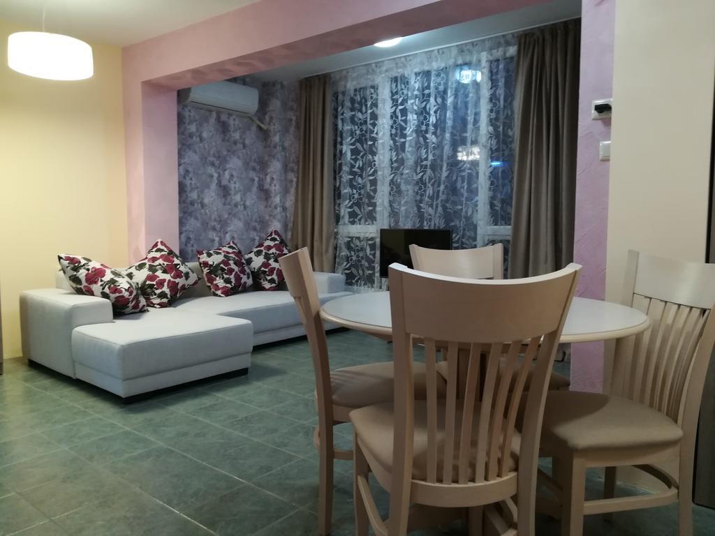 Studio Magelan Apartment Ruse Exterior photo