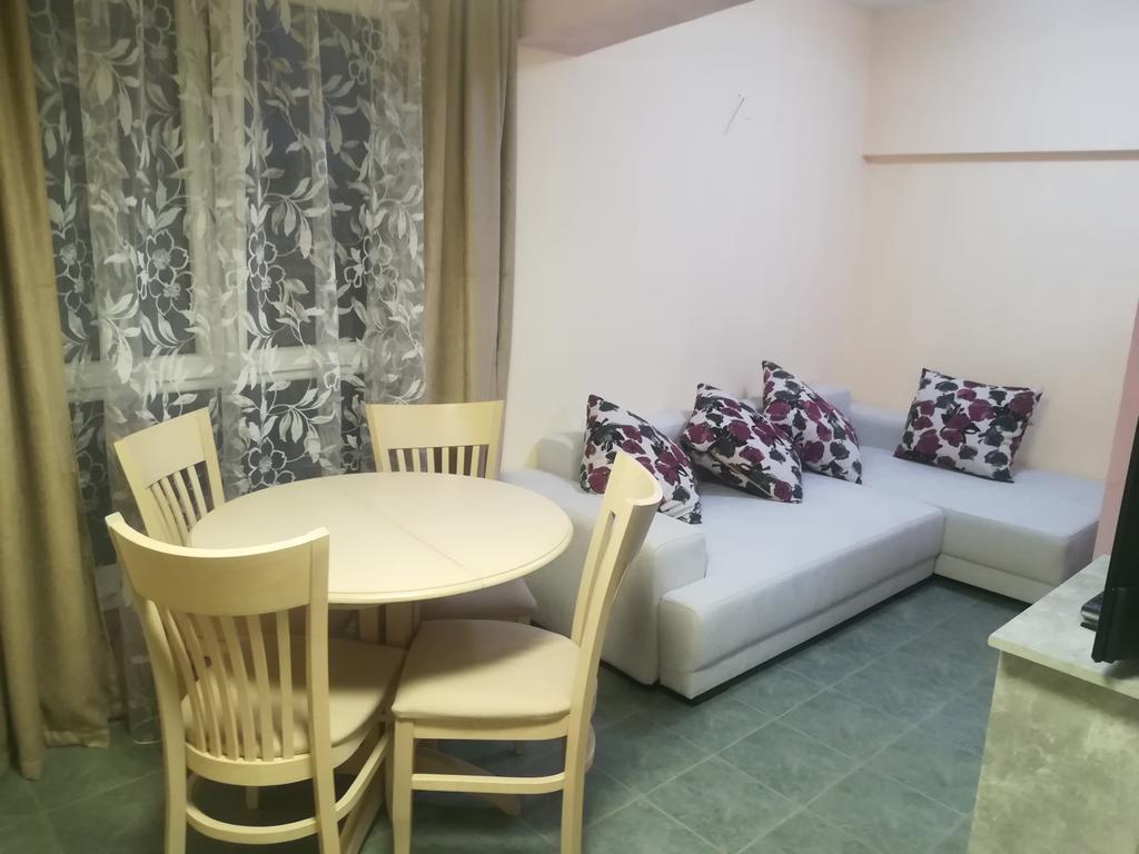 Studio Magelan Apartment Ruse Exterior photo